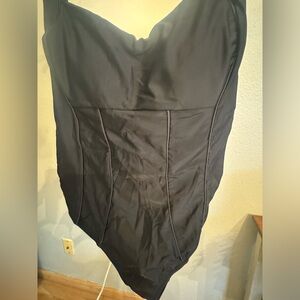 Cupshe Women’s Black Corset Swimsuit Size Xlg